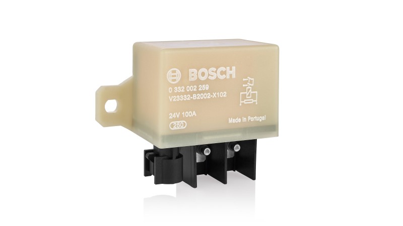 New high-current relay for 12- and 24-volt vehicle electrical systems
